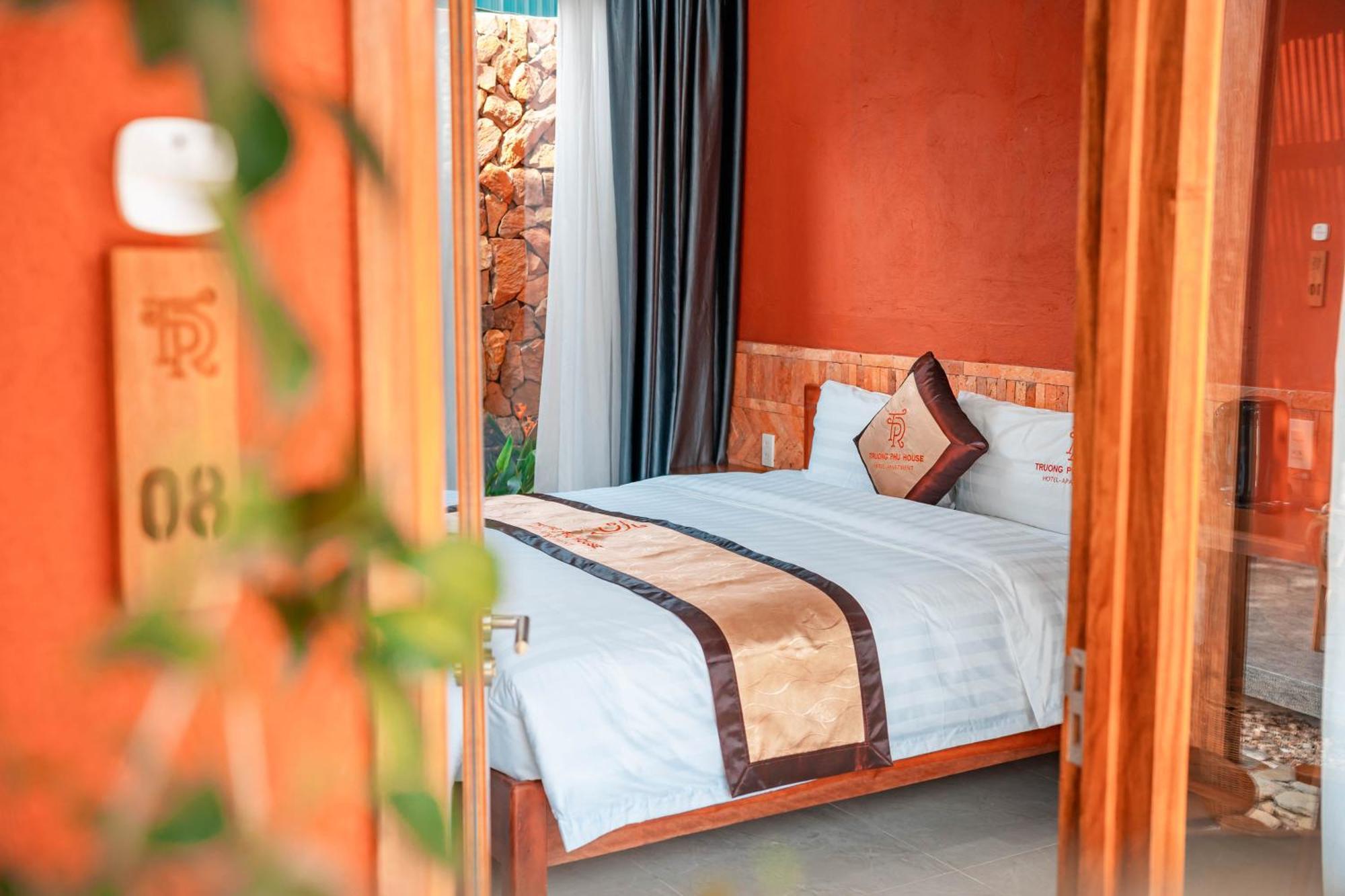 Truong Phu House - Hotel & Apartment Хюэ Экстерьер фото